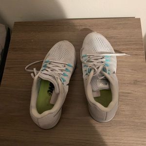 Nike 6.5 grey color good condition